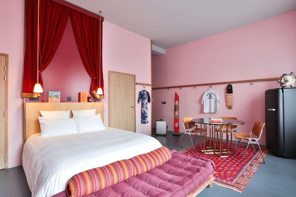 Mob Hotel Paris Les Puces Saint-Ouen  Szoba fotó